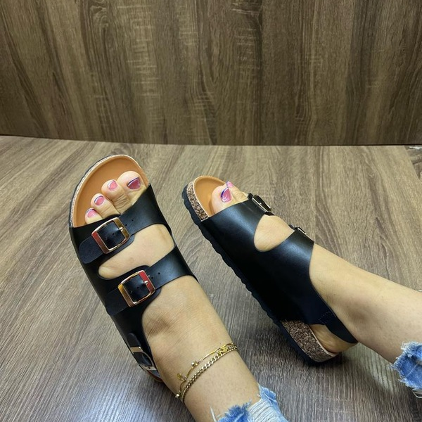 Pieds nue