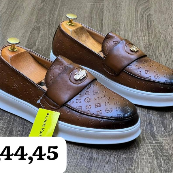 Mocassins montante