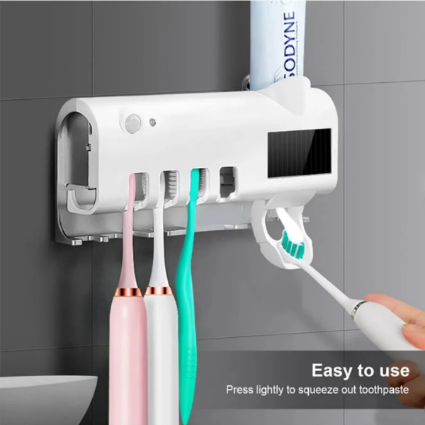 Distributeur automatique de dentifrice